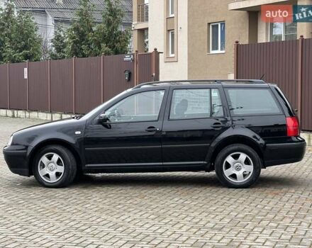 Черный Фольксваген Гольф, объемом двигателя 1.6 л и пробегом 250 тыс. км за 4350 $, фото 19 на Automoto.ua