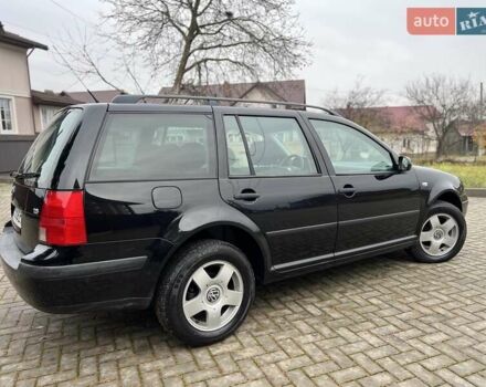 Черный Фольксваген Гольф, объемом двигателя 1.6 л и пробегом 250 тыс. км за 4350 $, фото 13 на Automoto.ua