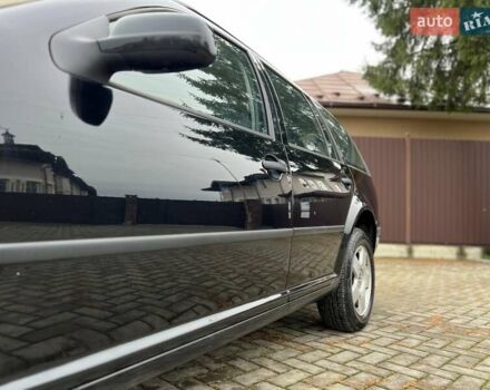 Черный Фольксваген Гольф, объемом двигателя 1.6 л и пробегом 250 тыс. км за 4350 $, фото 34 на Automoto.ua