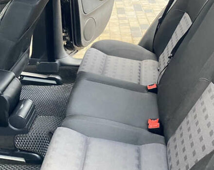 Чорний Фольксваген Гольф, об'ємом двигуна 1.6 л та пробігом 215 тис. км за 4700 $, фото 27 на Automoto.ua