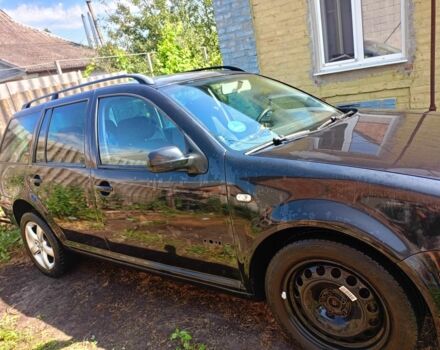 Черный Фольксваген Гольф, объемом двигателя 1.4 л и пробегом 260 тыс. км за 4600 $, фото 3 на Automoto.ua