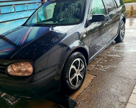 Черный Фольксваген Гольф, объемом двигателя 1.6 л и пробегом 255 тыс. км за 5000 $, фото 8 на Automoto.ua