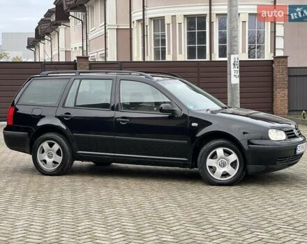 Черный Фольксваген Гольф, объемом двигателя 1.6 л и пробегом 250 тыс. км за 4350 $, фото 10 на Automoto.ua