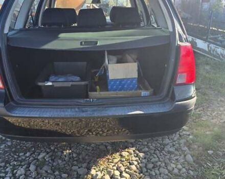 Чорний Фольксваген Гольф, об'ємом двигуна 1.6 л та пробігом 250 тис. км за 3400 $, фото 5 на Automoto.ua