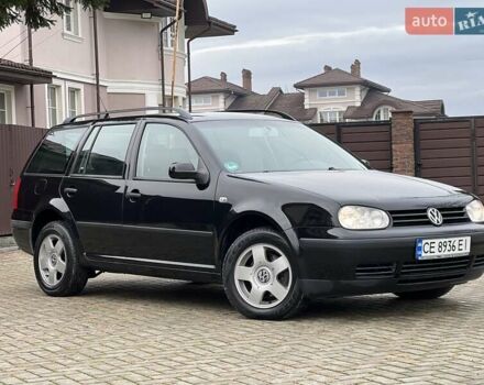 Черный Фольксваген Гольф, объемом двигателя 1.6 л и пробегом 250 тыс. км за 4350 $, фото 1 на Automoto.ua