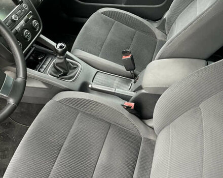 Черный Фольксваген Гольф, объемом двигателя 1.6 л и пробегом 192 тыс. км за 6300 $, фото 3 на Automoto.ua