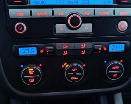 Черный Фольксваген Гольф, объемом двигателя 1.4 л и пробегом 267 тыс. км за 6300 $, фото 19 на Automoto.ua