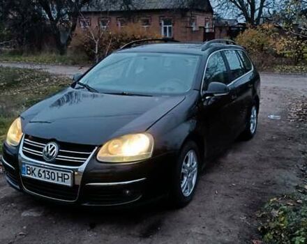 Черный Фольксваген Гольф, объемом двигателя 1.4 л и пробегом 267 тыс. км за 6300 $, фото 6 на Automoto.ua