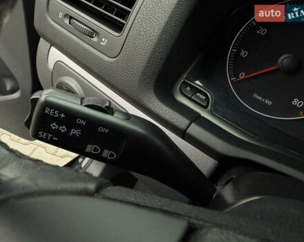 Черный Фольксваген Гольф, объемом двигателя 1.6 л и пробегом 219 тыс. км за 6499 $, фото 21 на Automoto.ua