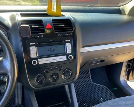 Черный Фольксваген Гольф, объемом двигателя 1.4 л и пробегом 0 тыс. км за 5400 $, фото 6 на Automoto.ua