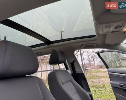 Чорний Фольксваген Гольф, об'ємом двигуна 1.39 л та пробігом 191 тис. км за 5999 $, фото 19 на Automoto.ua