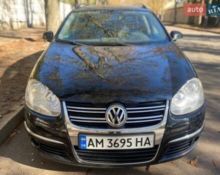 Черный Фольксваген Гольф, объемом двигателя 1.97 л и пробегом 273 тыс. км за 5900 $, фото 1 на Automoto.ua