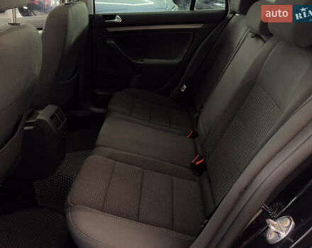 Черный Фольксваген Гольф, объемом двигателя 1.39 л и пробегом 230 тыс. км за 7299 $, фото 19 на Automoto.ua