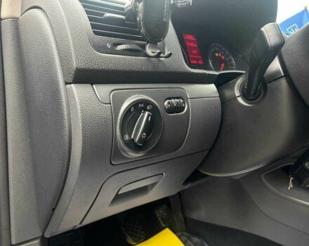 Чорний Фольксваген Гольф, об'ємом двигуна 1.9 л та пробігом 234 тис. км за 6100 $, фото 16 на Automoto.ua