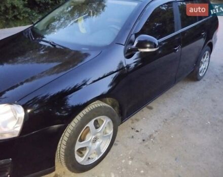 Черный Фольксваген Гольф, объемом двигателя 1.9 л и пробегом 260 тыс. км за 6100 $, фото 1 на Automoto.ua