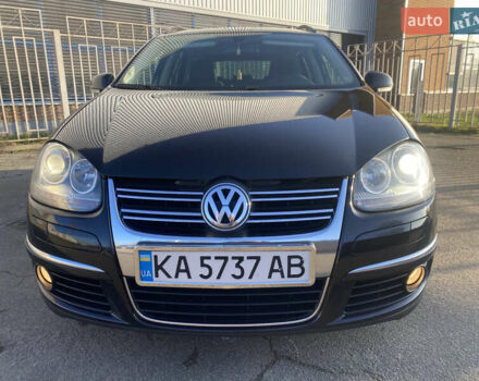 Черный Фольксваген Гольф, объемом двигателя 1.4 л и пробегом 265 тыс. км за 6200 $, фото 1 на Automoto.ua