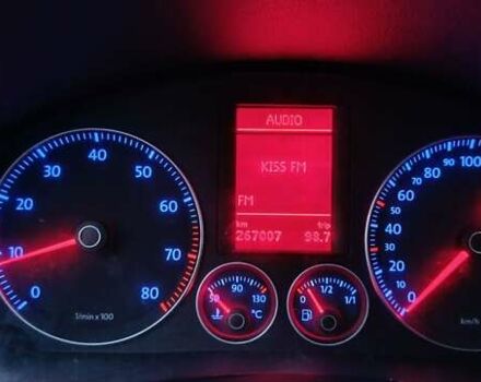 Черный Фольксваген Гольф, объемом двигателя 1.4 л и пробегом 267 тыс. км за 6300 $, фото 12 на Automoto.ua