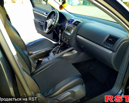 Чорний Фольксваген Гольф, об'ємом двигуна 1.6 л та пробігом 216 тис. км за 6200 $, фото 12 на Automoto.ua