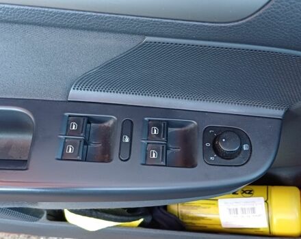 Чорний Фольксваген Гольф, об'ємом двигуна 1.4 л та пробігом 222 тис. км за 6350 $, фото 7 на Automoto.ua