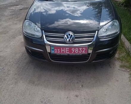 Черный Фольксваген Гольф, объемом двигателя 1.4 л и пробегом 139 тыс. км за 7200 $, фото 4 на Automoto.ua