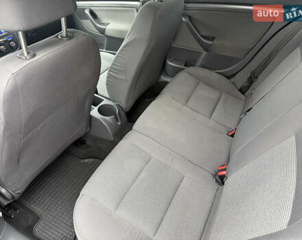 Чорний Фольксваген Гольф, об'ємом двигуна 1.6 л та пробігом 247 тис. км за 6700 $, фото 16 на Automoto.ua