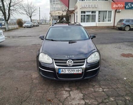 Черный Фольксваген Гольф, объемом двигателя 1.6 л и пробегом 247 тыс. км за 5500 $, фото 13 на Automoto.ua