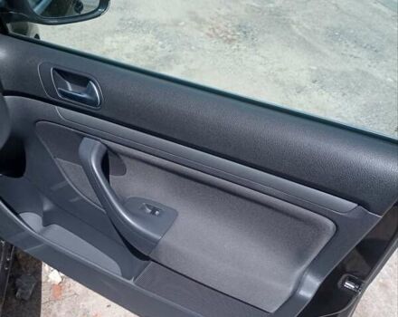 Черный Фольксваген Гольф, объемом двигателя 1.4 л и пробегом 139 тыс. км за 7200 $, фото 30 на Automoto.ua