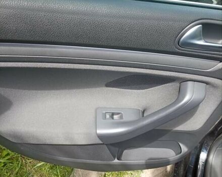 Черный Фольксваген Гольф, объемом двигателя 1.4 л и пробегом 139 тыс. км за 7200 $, фото 20 на Automoto.ua