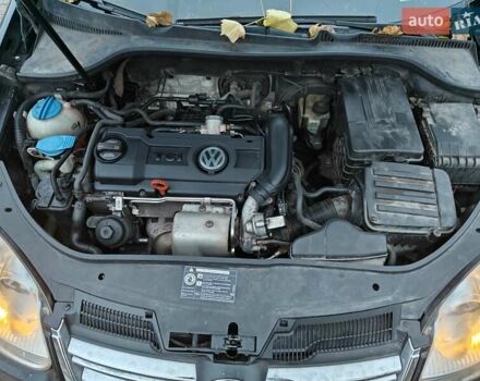 Чорний Фольксваген Гольф, об'ємом двигуна 1.4 л та пробігом 272 тис. км за 5999 $, фото 17 на Automoto.ua