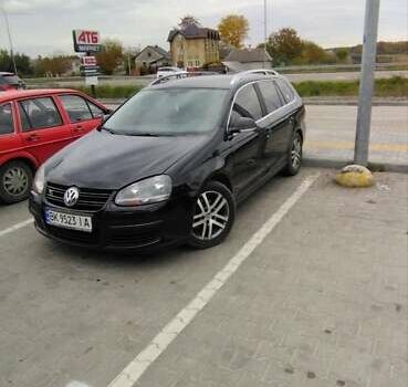 Черный Фольксваген Гольф, объемом двигателя 1.39 л и пробегом 241 тыс. км за 5300 $, фото 8 на Automoto.ua