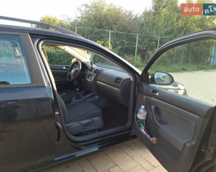 Черный Фольксваген Гольф, объемом двигателя 1.6 л и пробегом 102 тыс. км за 7100 $, фото 12 на Automoto.ua