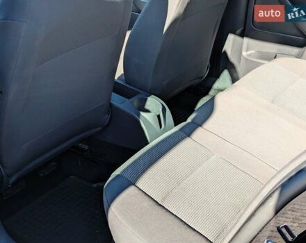 Черный Фольксваген Гольф, объемом двигателя 1.6 л и пробегом 246 тыс. км за 5800 $, фото 8 на Automoto.ua