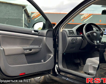 Чорний Фольксваген Гольф, об'ємом двигуна 1.4 л та пробігом 283 тис. км за 6450 $, фото 9 на Automoto.ua