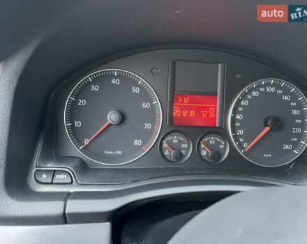 Черный Фольксваген Гольф, объемом двигателя 1.6 л и пробегом 200 тыс. км за 6200 $, фото 7 на Automoto.ua