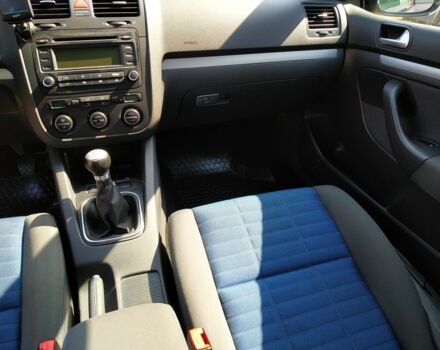 Чорний Фольксваген Гольф, об'ємом двигуна 1.4 л та пробігом 206 тис. км за 5750 $, фото 7 на Automoto.ua