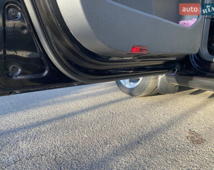 Черный Фольксваген Гольф, объемом двигателя 1.4 л и пробегом 265 тыс. км за 6200 $, фото 17 на Automoto.ua