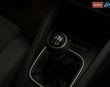 Черный Фольксваген Гольф, объемом двигателя 1.39 л и пробегом 230 тыс. км за 7299 $, фото 28 на Automoto.ua