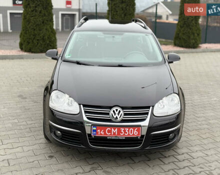 Черный Фольксваген Гольф, объемом двигателя 1.6 л и пробегом 219 тыс. км за 6499 $, фото 6 на Automoto.ua