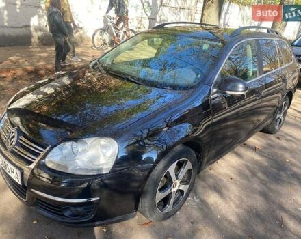 Черный Фольксваген Гольф, объемом двигателя 1.97 л и пробегом 273 тыс. км за 5900 $, фото 2 на Automoto.ua