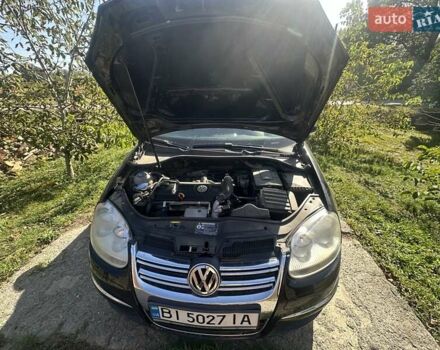 Черный Фольксваген Гольф, объемом двигателя 1.39 л и пробегом 177 тыс. км за 6500 $, фото 1 на Automoto.ua