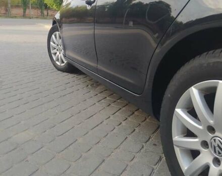 Черный Фольксваген Гольф, объемом двигателя 1.39 л и пробегом 250 тыс. км за 4500 $, фото 15 на Automoto.ua