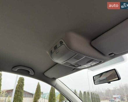 Черный Фольксваген Гольф, объемом двигателя 1.6 л и пробегом 219 тыс. км за 6499 $, фото 38 на Automoto.ua