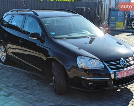 Черный Фольксваген Гольф, объемом двигателя 1.6 л и пробегом 246 тыс. км за 5800 $, фото 1 на Automoto.ua