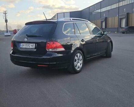 Черный Фольксваген Гольф, объемом двигателя 1.39 л и пробегом 201 тыс. км за 4700 $, фото 3 на Automoto.ua