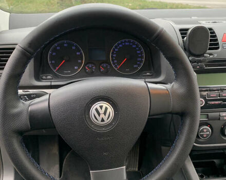 Черный Фольксваген Гольф, объемом двигателя 1.39 л и пробегом 175 тыс. км за 6200 $, фото 15 на Automoto.ua