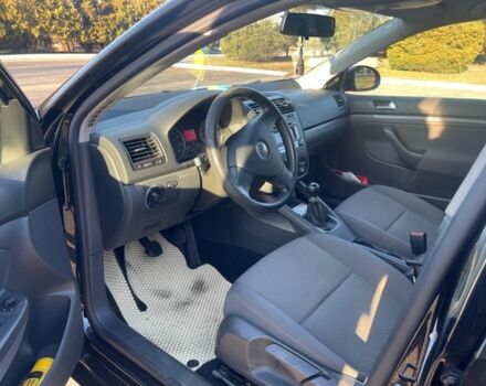 Черный Фольксваген Гольф, объемом двигателя 1.4 л и пробегом 224 тыс. км за 5000 $, фото 1 на Automoto.ua