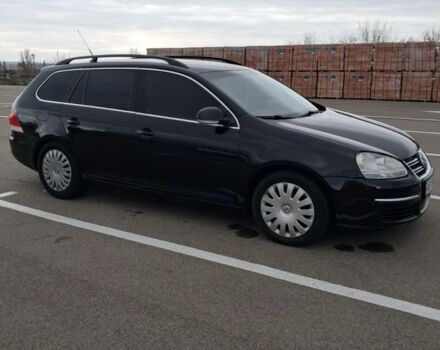 Черный Фольксваген Гольф, объемом двигателя 1.4 л и пробегом 210 тыс. км за 5200 $, фото 2 на Automoto.ua