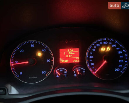 Черный Фольксваген Гольф, объемом двигателя 1.9 л и пробегом 289 тыс. км за 7450 $, фото 39 на Automoto.ua