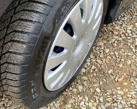 Черный Фольксваген Гольф, объемом двигателя 1.6 л и пробегом 193 тыс. км за 5900 $, фото 3 на Automoto.ua