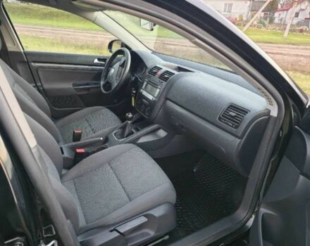 Черный Фольксваген Гольф, объемом двигателя 1.6 л и пробегом 212 тыс. км за 5800 $, фото 19 на Automoto.ua